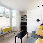 Lovely 1 Bedroom Flat In Shepherd\'S Bush