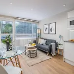 Westfield Apartment 2 Bedroom Near Notting Hill