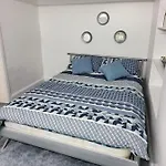 Homey Flat In Tooting