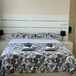 Gladstone Lodge Guest House
