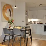 Central London - The Shoreditch, Angel, Old Street Apartment