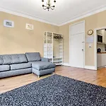 Main Street Corner Great 1bedroom Flat - Richmond