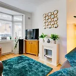 Leyton Terrace