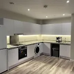 Beautiful One-Bed In White City!