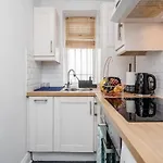 Stunning 2-Bed Apt - Free Parking - Camden - Central - Zoo - Shop - Events