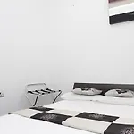 Holiday Lets London - I4