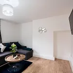 Fabulous Apartment In The Heart Of Shoreditch
