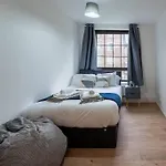 Fabulous Apartment In The Heart Of Shoreditch