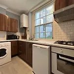 Bayswater Terraced 1 Bed New Apartment Ot