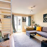 2 Bed Camden Mews