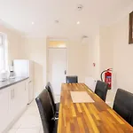 Pass The Keys Flat 3 And 4 Top Floor Comfy Two Studio Rooms