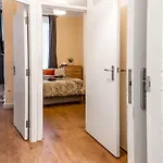 Cozy One Bedroom Apartment
