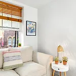 Charming Studio Flat Close To Holborn Station