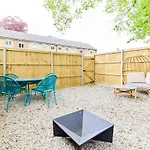 The Wandsworth Loft - Entrancing 2Bdr Flat With Garden