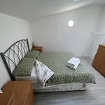 Double Room With En Suite Brand New
