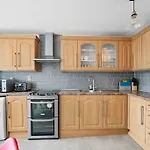Stunning 4Br In Central London