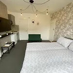 Cosy Bright Studio Apartment Close To Wembley Stadium