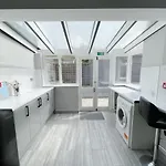 Cosy Bright Studio Apartment Close To Wembley Stadium