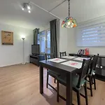 Beautiful 2 Bedroom & Balcony Flat In Central London