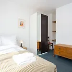 Stylish 4Bd House With Private Garden - Stratford