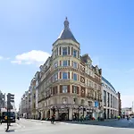 Central London Gem 1 Bedroom Flat Piccadilly Circus Vr8