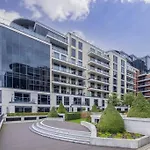 Newly Furbished Chelsea Flat Next To Thames