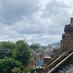 Beautiful Flat In Bow