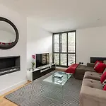 Altido Stunning 2 Bed House With Garden And Free Parking, Near Clapham Park