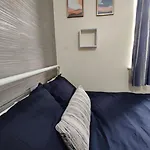 Simply Shoreditch 1 Bed Space