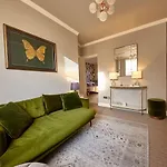 Lovely 2-Bedroom Apartment In Shoreditch