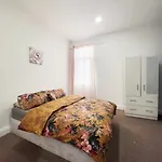 York Road 1 Bed Apartment