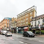 2Bd Stylish Home W/T Grand Piano Central London