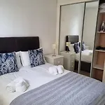 Stunning 2 Bed/2 Bath Flat In Waterloo, London