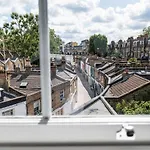 Impressive And Gorgeous Kensington Family Home