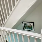 Riverside En Suite Double Room E14