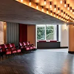 Radisson Red London Heathrow