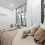 Harrods Knightsbridge 2 Bedroom Flat Kb15