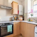 Fresh Apartment & Parking