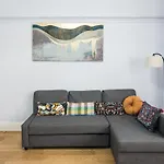 Gloucester Station Gem: 3 Bedroom Oasis