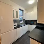 Maida Vale 3-Bedroom Apartment