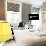 Stay In Hyde Park