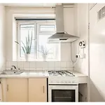 Central London Flat-Share
