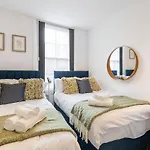 Central London\'S Cosy Gem
