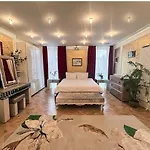 Luxurious Two Bedroom Flat Marylebone, London