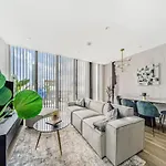 Pass The Keys Penthouse Oasis In Trendy Fulham