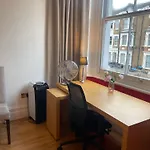 10 Min To The Heart Of London - Zone 2 - Charming 2 Bed Apartment