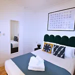 Bloomsbury By Viridian Apartments
