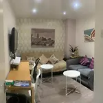 Room In Kilburn