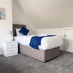 Wembley Stadium Central Modern & Cozy Apartment