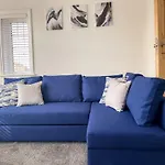 Wembley Stadium Central Modern & Cozy Apartment